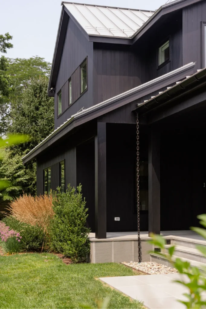 Pond House in Westport, CT, by Spring Architecture + Design, is a 4,500 sq ft coastal renovation blending modern farmhouse and Japanese architecture with waterfront views and refined outdoor living.
