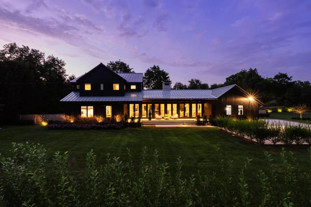 Pond House in Westport, CT, by Spring Architecture + Design, is a 4,500 sq ft coastal renovation blending modern farmhouse and Japanese architecture with waterfront views and refined outdoor living.