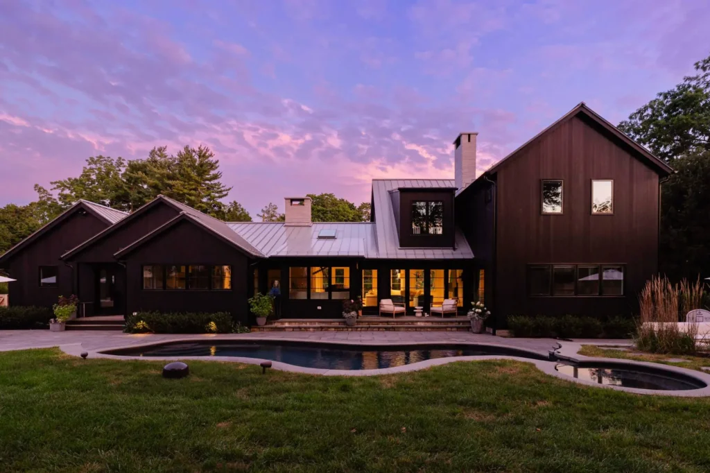 Pond House in Westport, CT, by Spring Architecture + Design, is a 4,500 sq ft coastal renovation blending modern farmhouse and Japanese architecture with waterfront views and refined outdoor living.