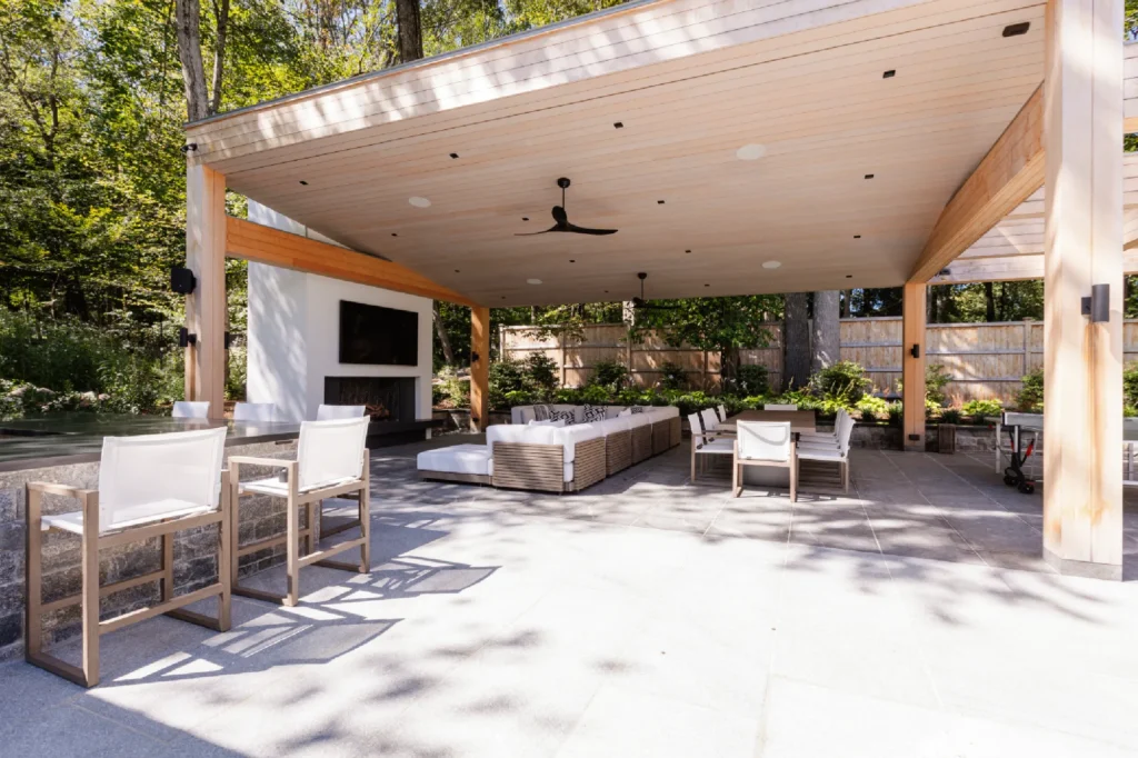 Resort House by Spring Architecture + Design, a 3,800 sq ft sustainable coastal residence featuring modern architecture, net-zero energy design, luxury outdoor living, pool house, and energy-efficient systems.