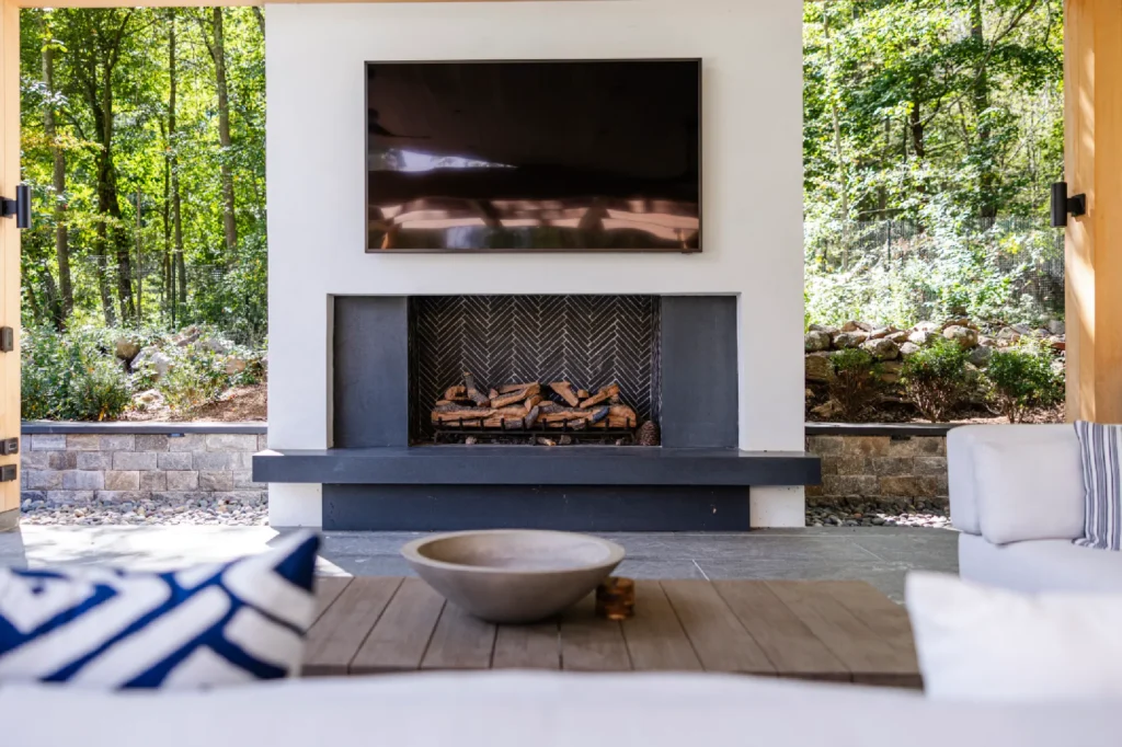 Resort House by Spring Architecture + Design, a 3,800 sq ft sustainable coastal residence featuring modern architecture, net-zero energy design, luxury outdoor living, pool house, and energy-efficient systems.